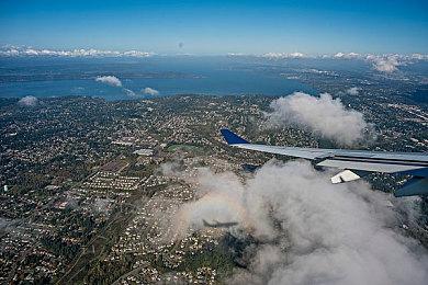 《哥谭骑士》21分钟合作玩法展示：罗宾和红头罩